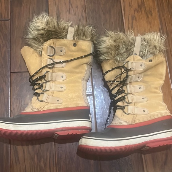 Sorel heavy Snow rain fur boots Joan of Arc style which is sold out 1540-227 - Picture 1 of 7